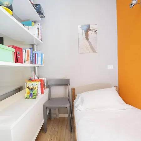 Testaccio Colourful And Charming 2br